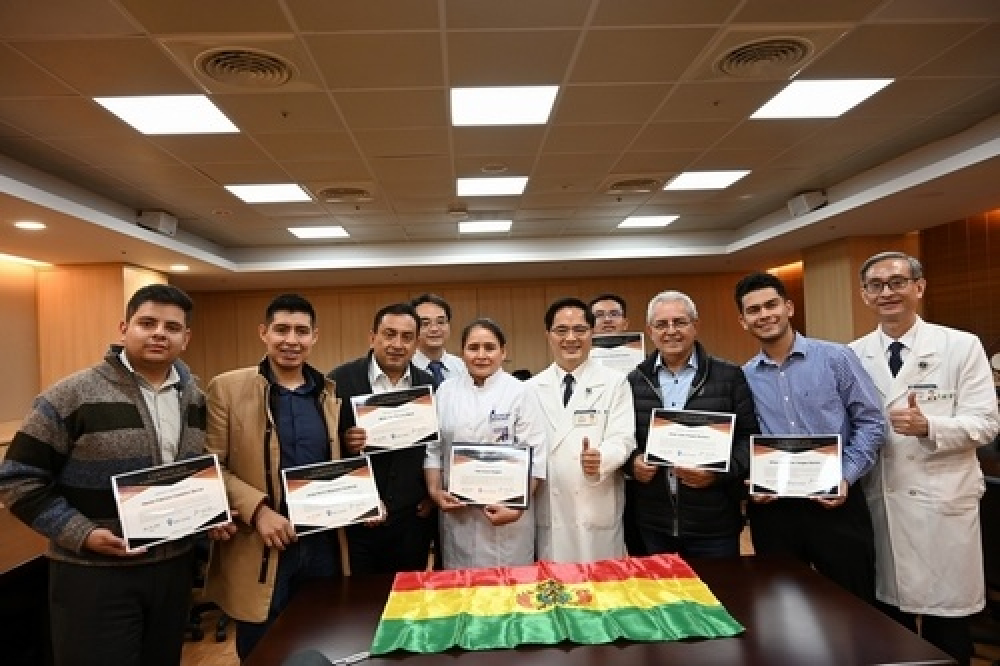 玻利維亞Hospital Arco Iris取經花蓮慈濟醫院 簽署合作意向書