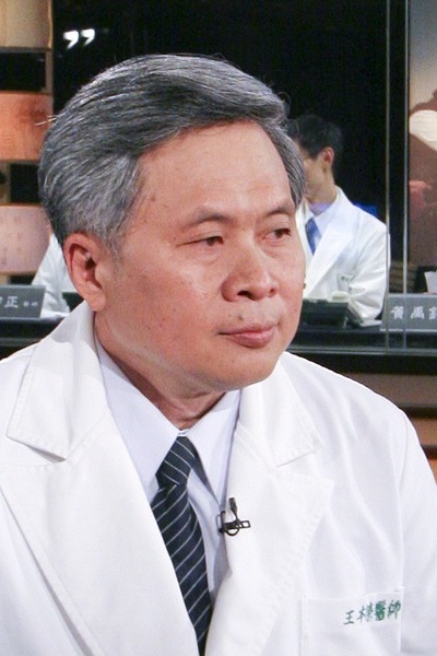 王本榮醫師 
