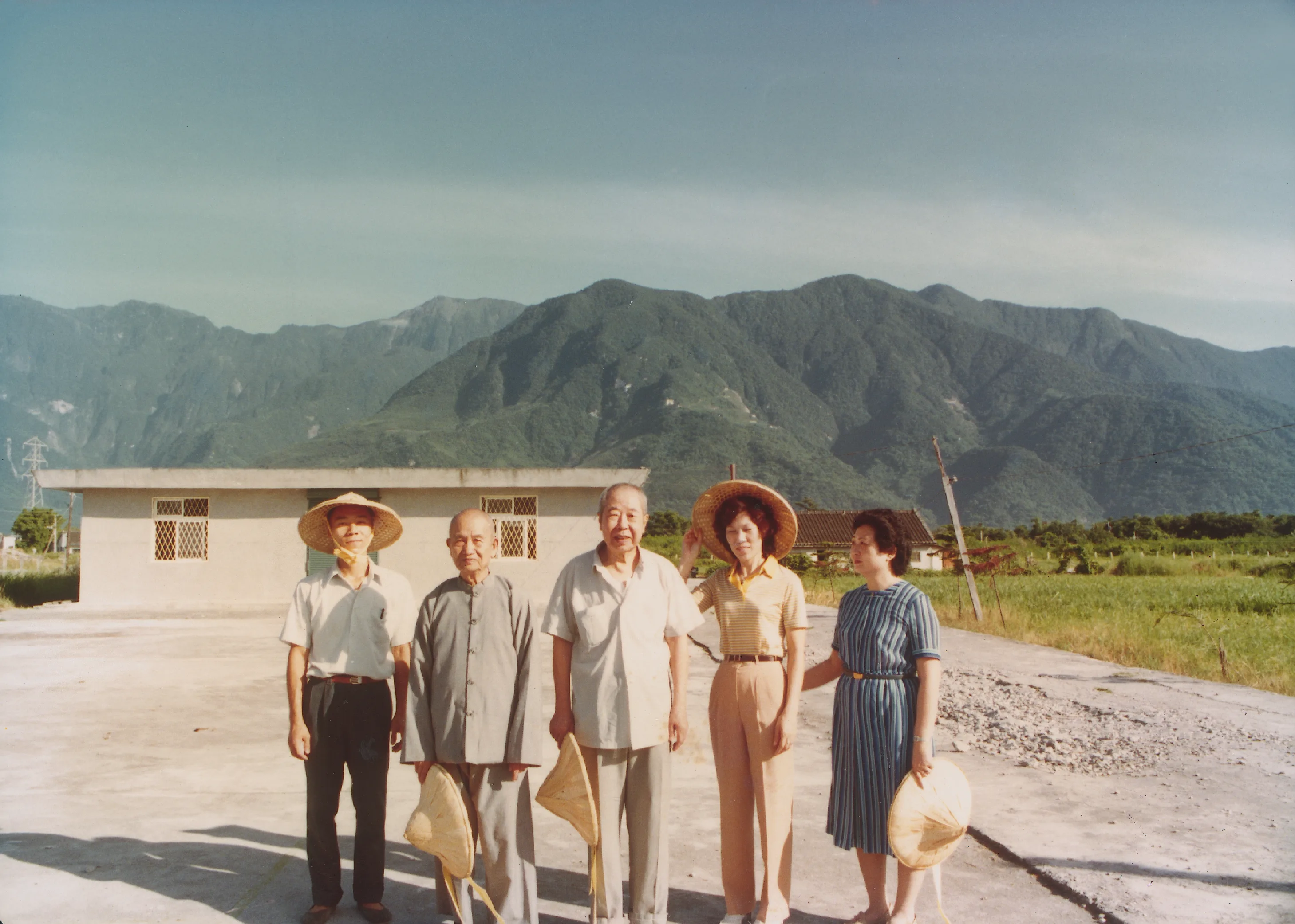 1983 年建院照片