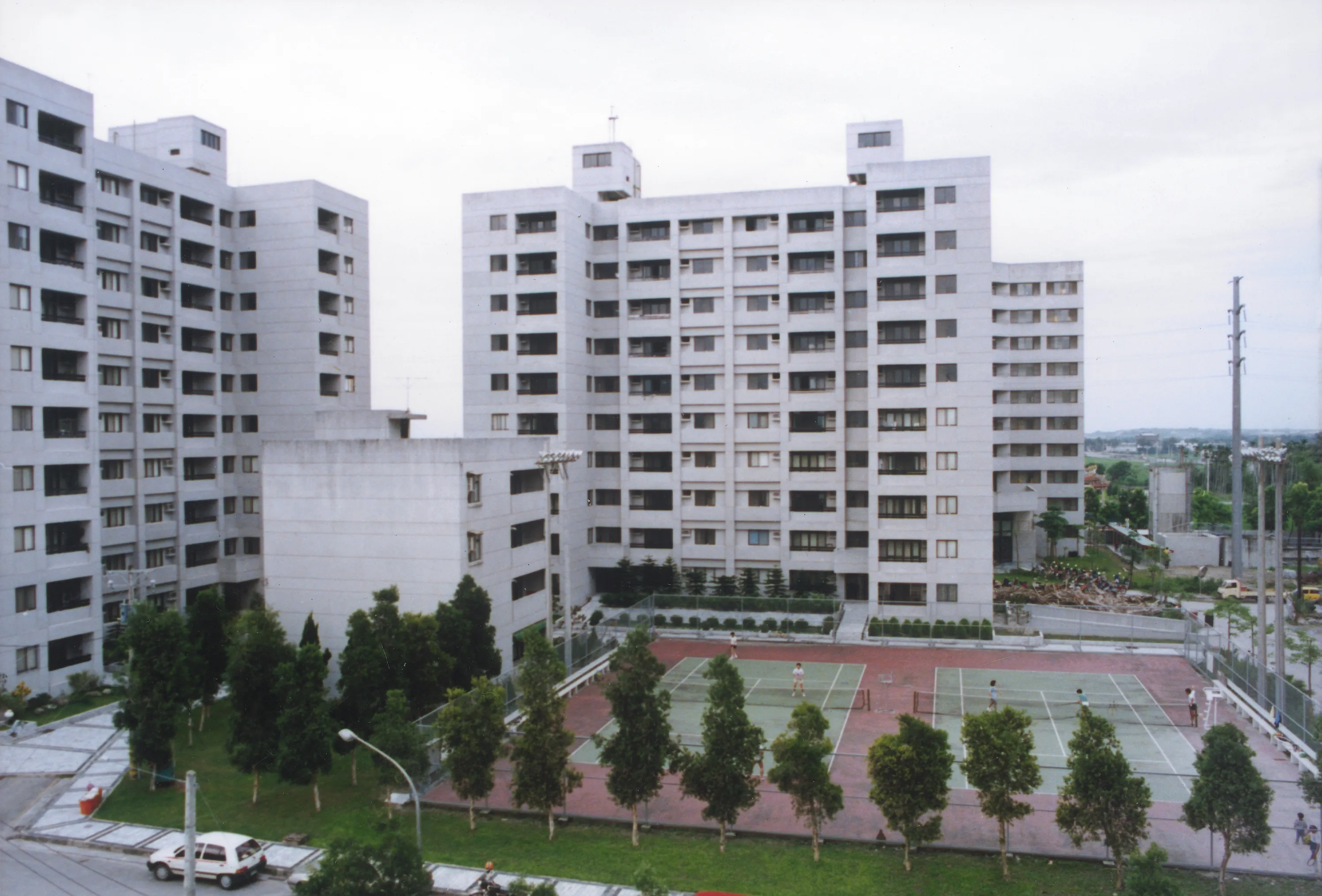 1990 年建院照片