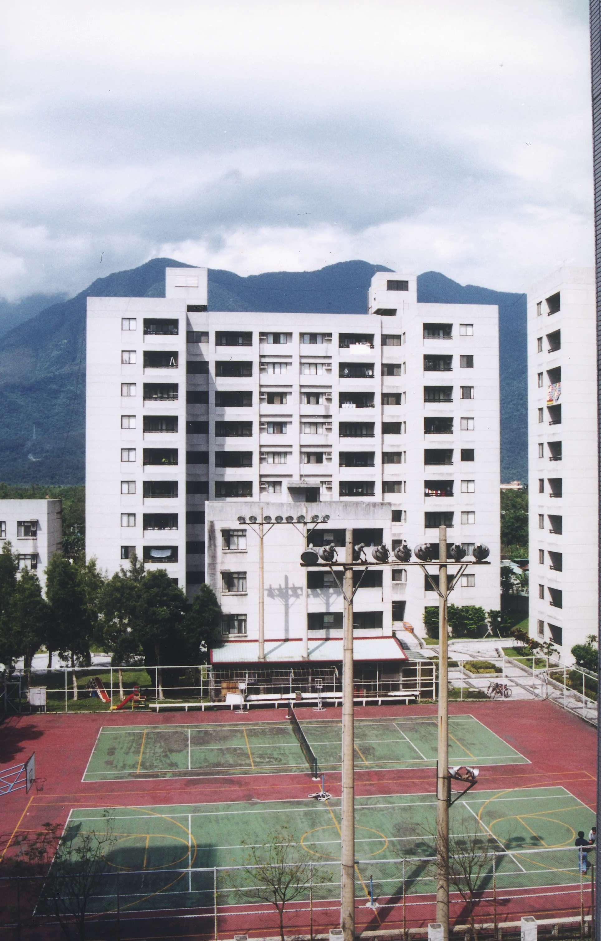 1998 年建院照片