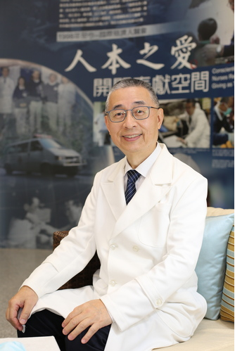 牙科部口腔病理科主任江俊斌教授志工早會分享「惡性貧血」的症狀與治療