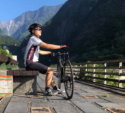 黃金人口計畫之十：相信正念的力量   助人之間的自我實現­——院長室資深顧問、法制長李毅醫師