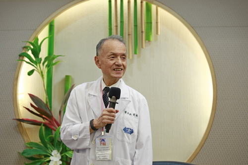 慈濟醫療法人執行長林俊龍致詞時指出，非常歡迎遠道而來的護理夥伴