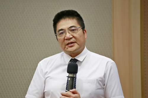 花蓮慈濟醫院副院長羅慶徽表示，這次研討會的主題是「以病人為中心照護」，與花蓮慈院宗旨「人本醫療、尊重生命」相呼應