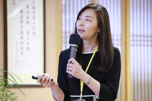 華中科技大學同濟醫學院醫藥衛生管理學院科護士長副主任護師周文娟，分享骨科人文關懷示範病房創建