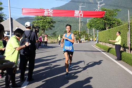 跑出健康守護愛　千人路跑歡度31歲院慶