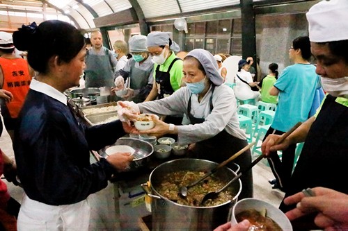 跑出健康守護愛　千人路跑歡度31歲院慶