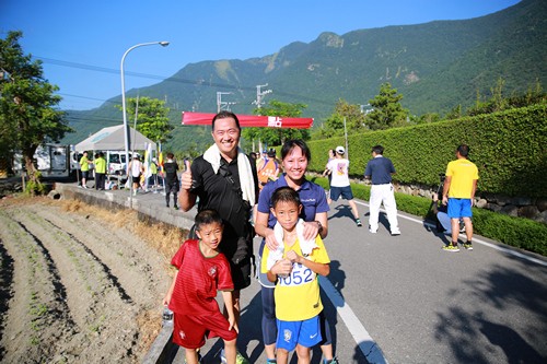 跑出健康守護愛　千人路跑歡度31歲院慶