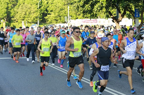 跑出健康守護愛　千人路跑歡度31歲院慶