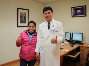 來自菲律賓的Penaflorid感恩婦產科龐渂醛醫師的悉心照護，並有感而發的說：「花蓮慈院婦產科的『新移民女性健康照護門診』，真的是外國人的福音！」
