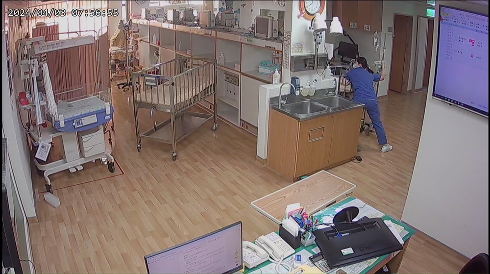 13.58.19_4f083.jpg