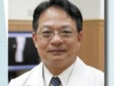 骨科醫病情暖意長