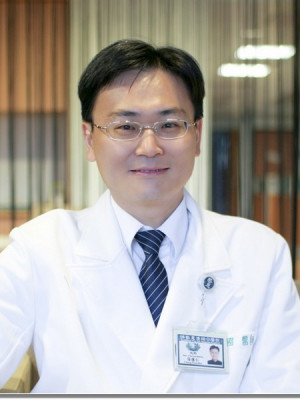 張懷仁 醫師
