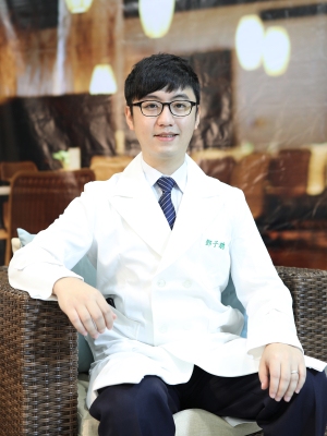 鄧子聰醫師