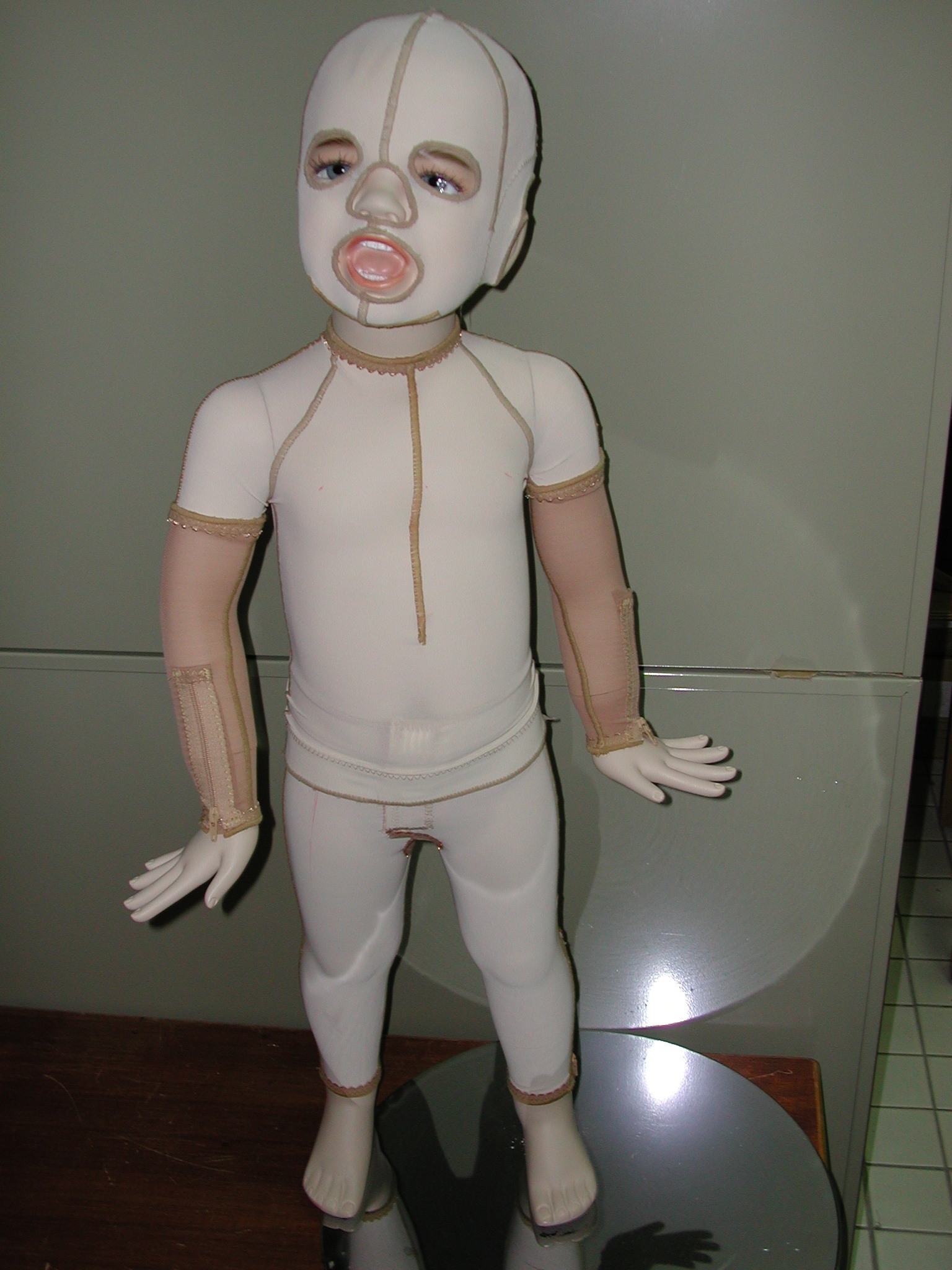 alt